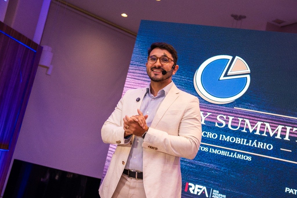 Victor Allevato no palco
